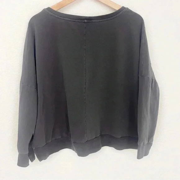 Amuse Society Charcoal Gray Keller Fringe Sweater, Size Medium - Picture 6 of 11